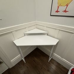 Corner Desk