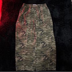 BDG Baggy Camo Pants 