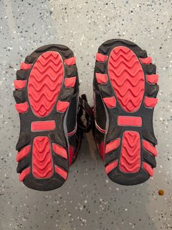 Totes kids snow shoes- Size 1