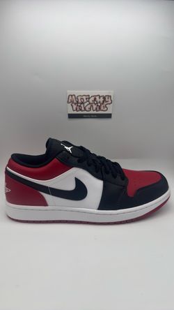 Jordan 1 Low Bred Toe Sz. 9.5