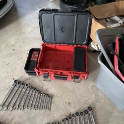Milwaukee Wrenches