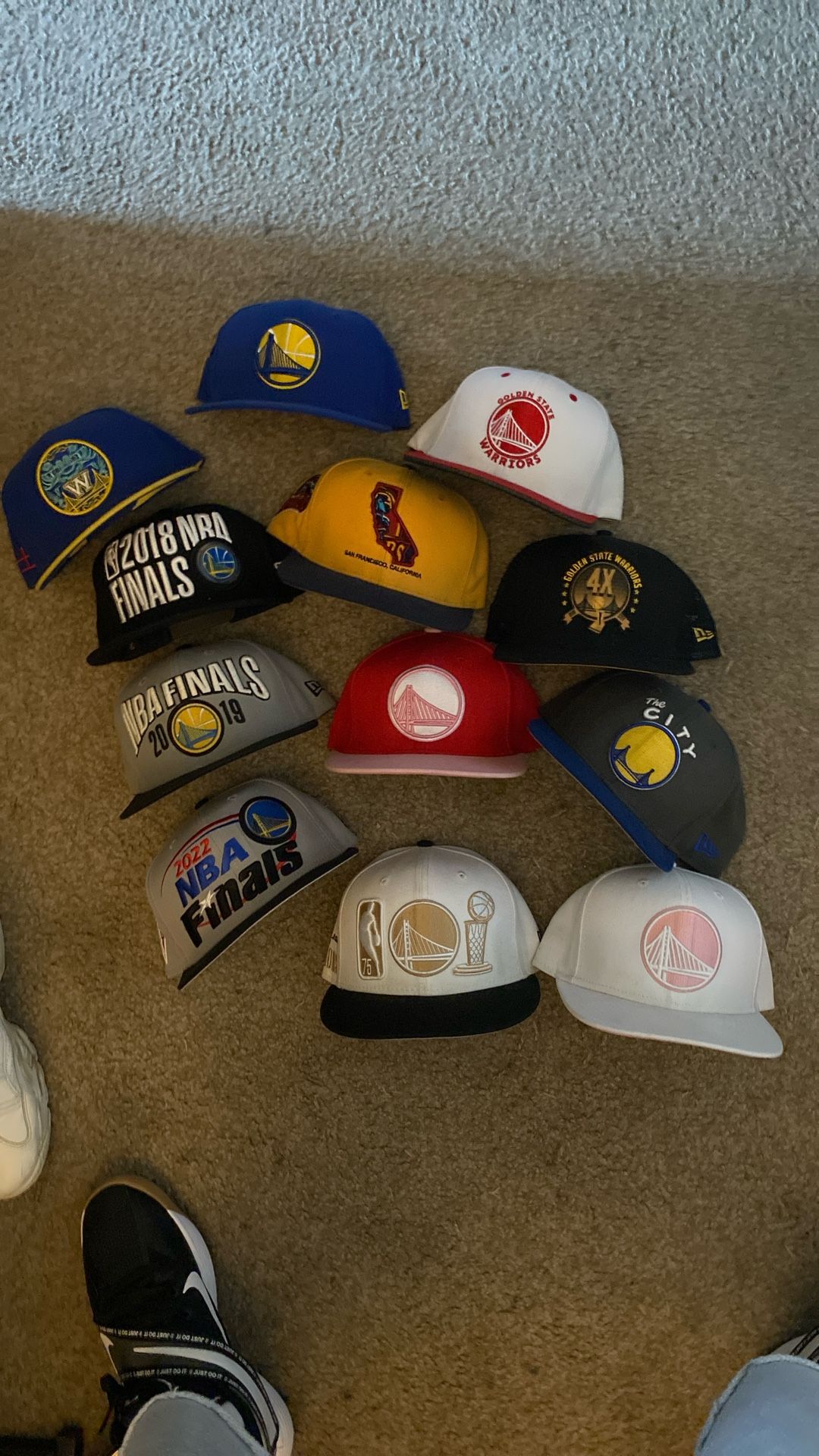 Warriors SnapBack Hat Bundle!!