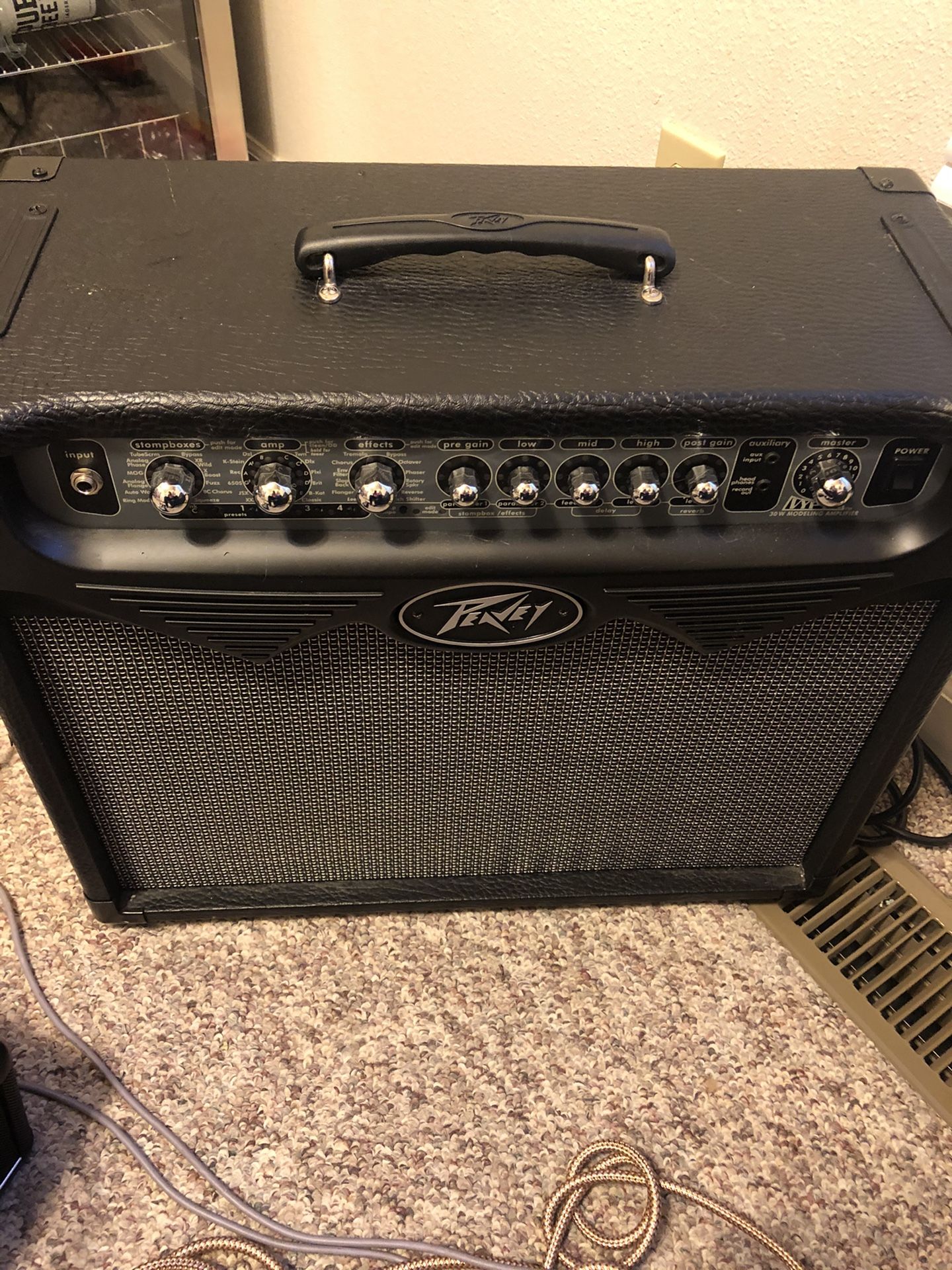 Peavey Vyper modeling amp