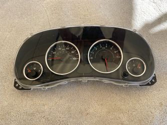 2013 Jeep Wrangler Rubicon Instrument Gauge Cluster Speedometer