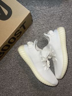 2017 Yeezy Boost 350 V2 “Cream White” 🍦