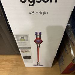 Dyson V8 Origin “new”