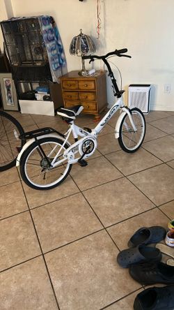 Foldable E Bike Not Battery Operated  It Is A Supe R Olassig E-Bike 