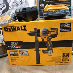 NEW DEWALT 20V BRUSHLESS 1/2 HAMMER DRILL DRIVER TOOL KIT 