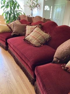 Luxury Red Velvet Victorian Couch