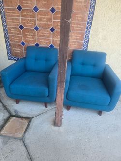 Free Chairs  (4)