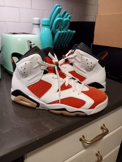 Size 9 Clean No Box 