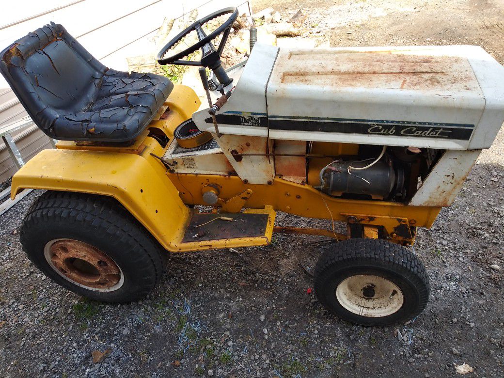 Cub cadet international yard tractor {contact info removed} ask for josh