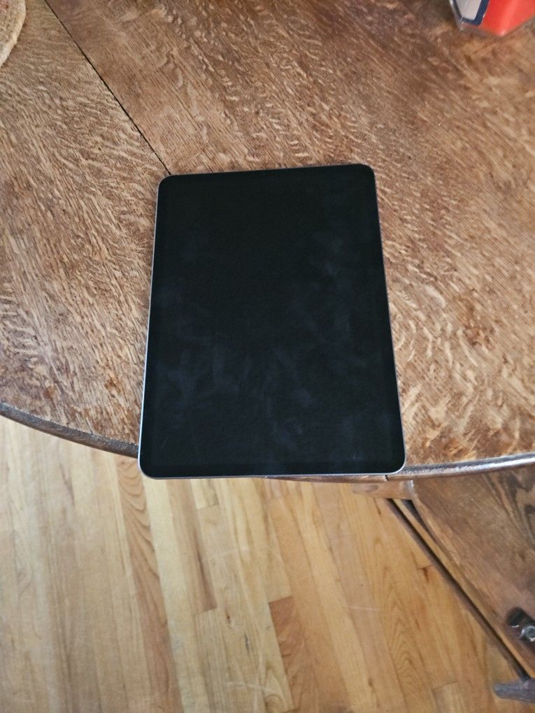 Apple IPad Pro 2nd Gen 128gb