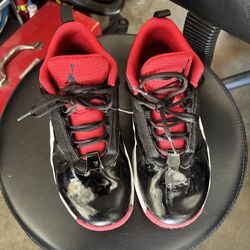 Air Jordan Max Aura 6 Bred US Sz 7ybNike FQ8298-006