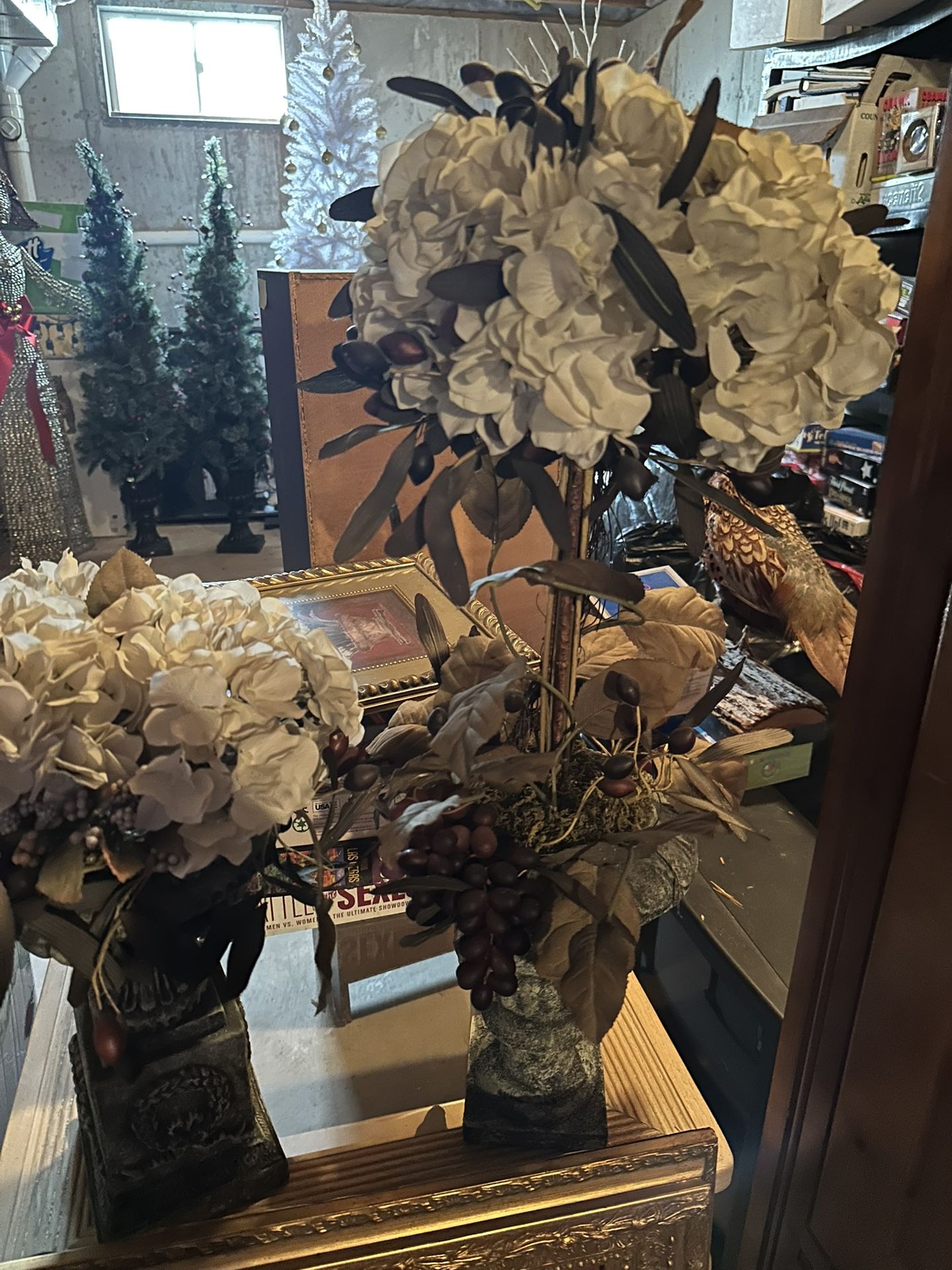 Decorative flowers with vase