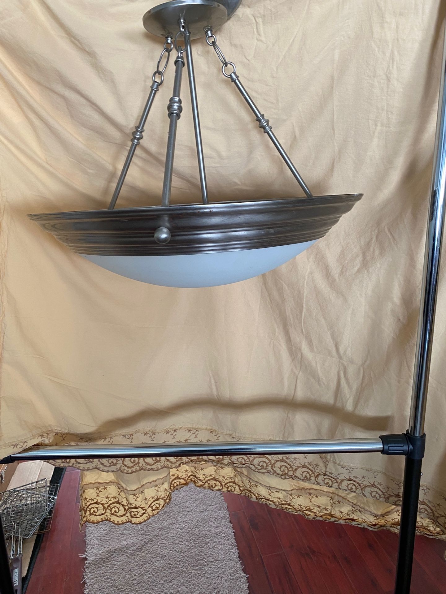 Light fixture