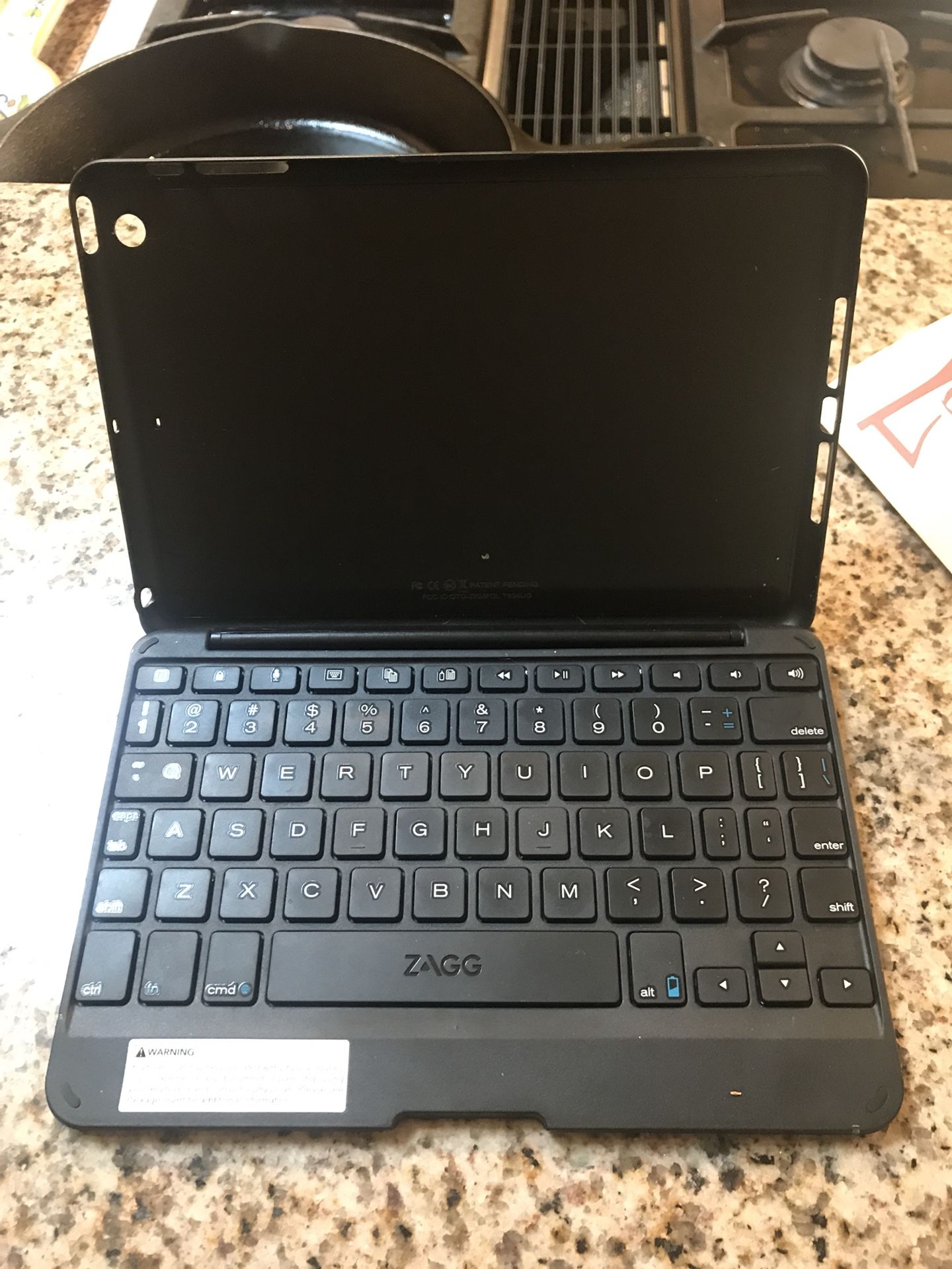 iPad mini 2 Bluetooth keyboard