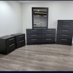 BLACK BEDROOM SETS : DRESSER WITH MIRROR,  CHEST AND TWO NIGHTSTANDS 