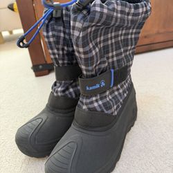 Kamik kids winter snow boots size 7