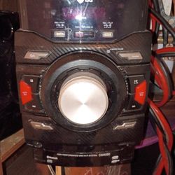 LG Cm4550 700w With Hi-fi Subwoofer