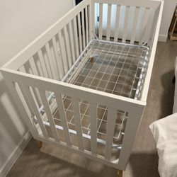 Delta Baby Crib