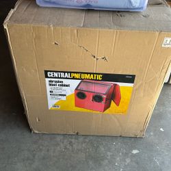 New Abrasive Blast Cabinet & Media