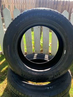 Pair of Continental CrossContact LX20 Tires