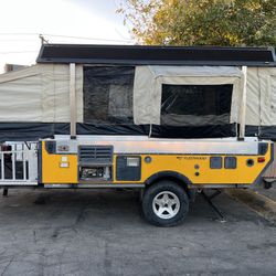 2007 Pop-up Camper Off-road Toy Hauler