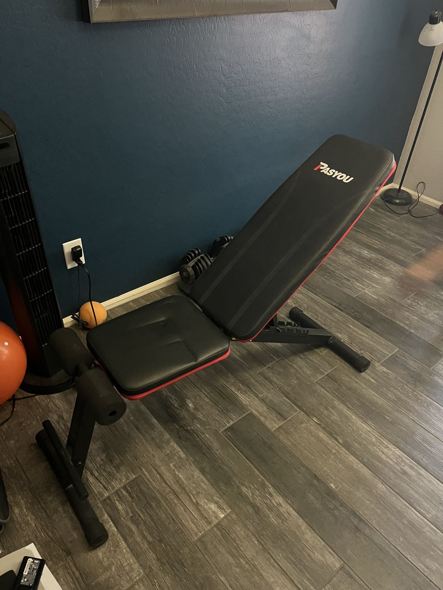 Weight Bench
