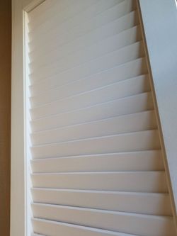 Bifold closet door