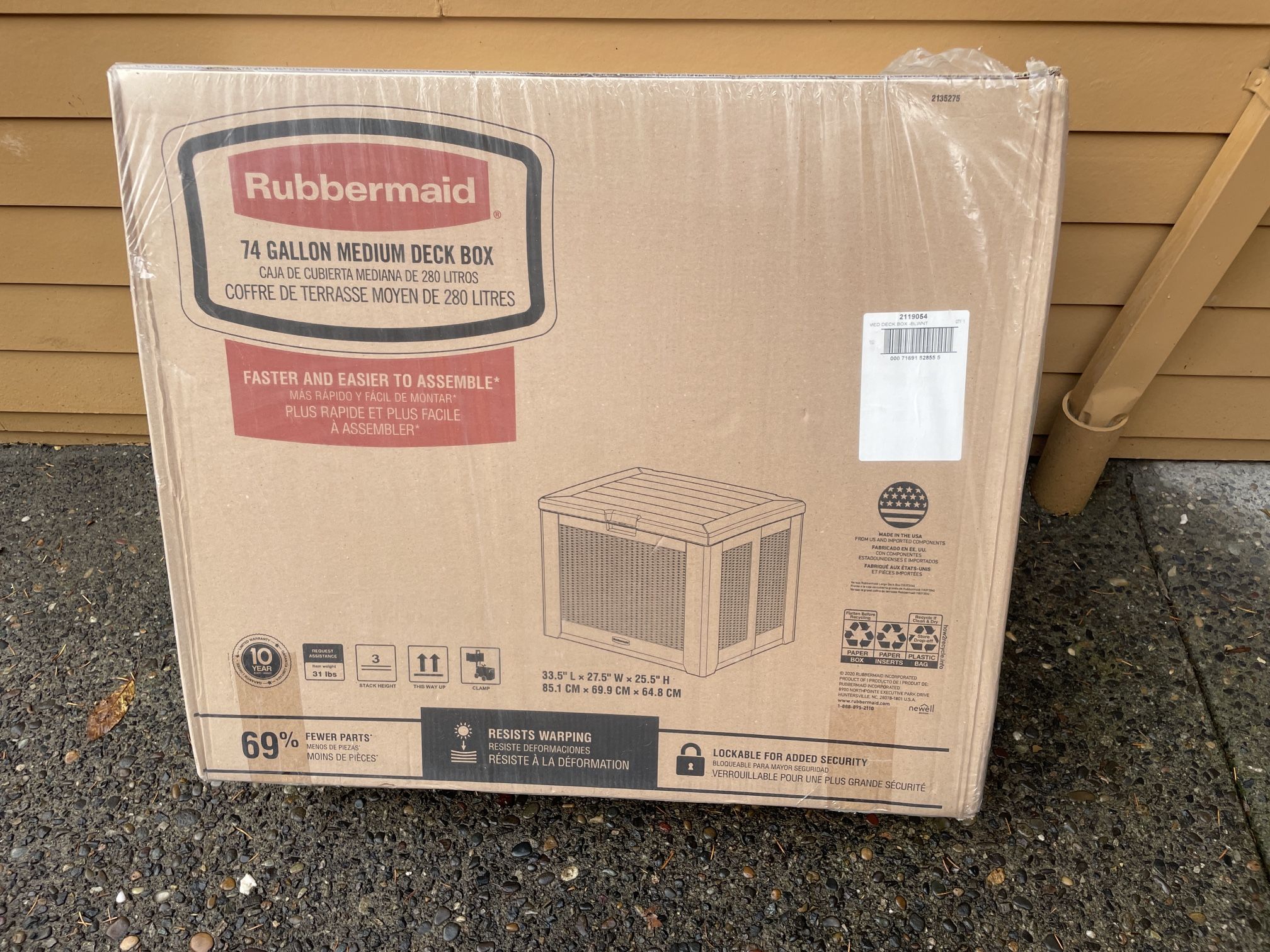 Rubbermaid 75 Gallon Deck Box