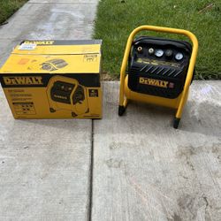 Dewalt Heavy Duty 200 Psi Quiet Air Compressor 