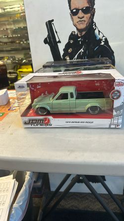 Jada toys 1/24 scale JDM Tuners MIJO exclusive 1972 Datsun 620 Pickup 