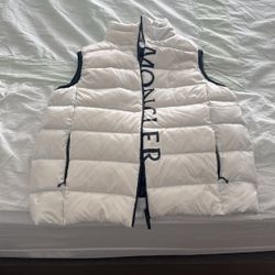 Moncler vest