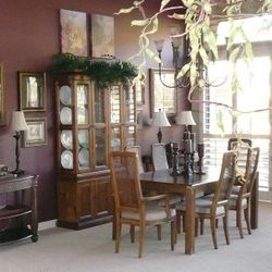Henredon Dinning Set