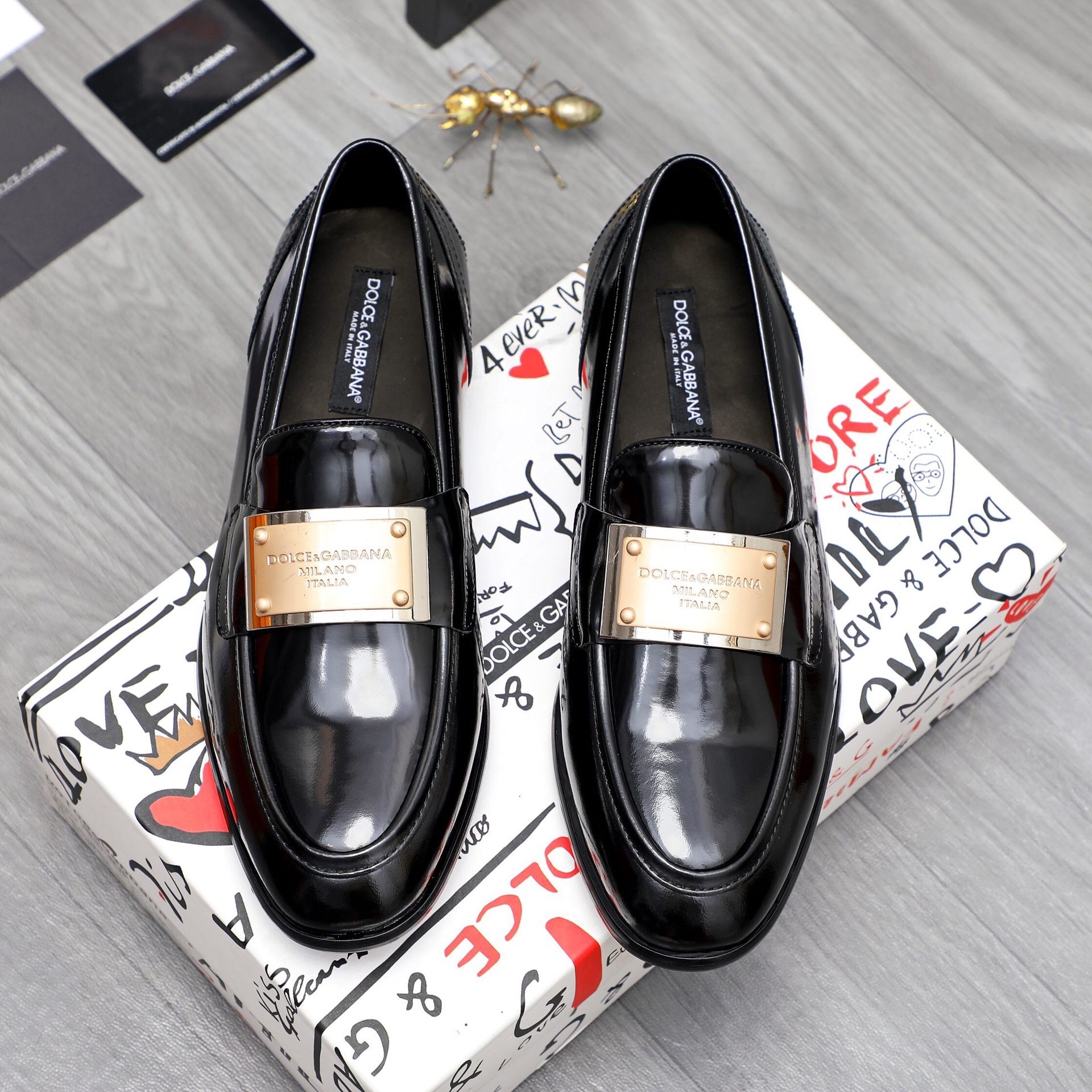 Dolce Gabbana Men's Leather Shoes With Box 2024 for Sale in Los