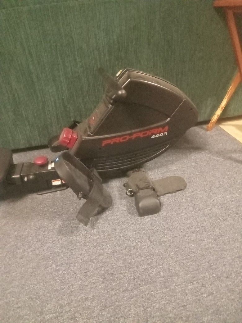 Rowing MACHINE Pro Form 440r