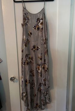 Maxi dress with pockets