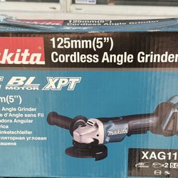 Makita Cordless Angle Grinder W/ 2 5.0 Ah Batteries 
