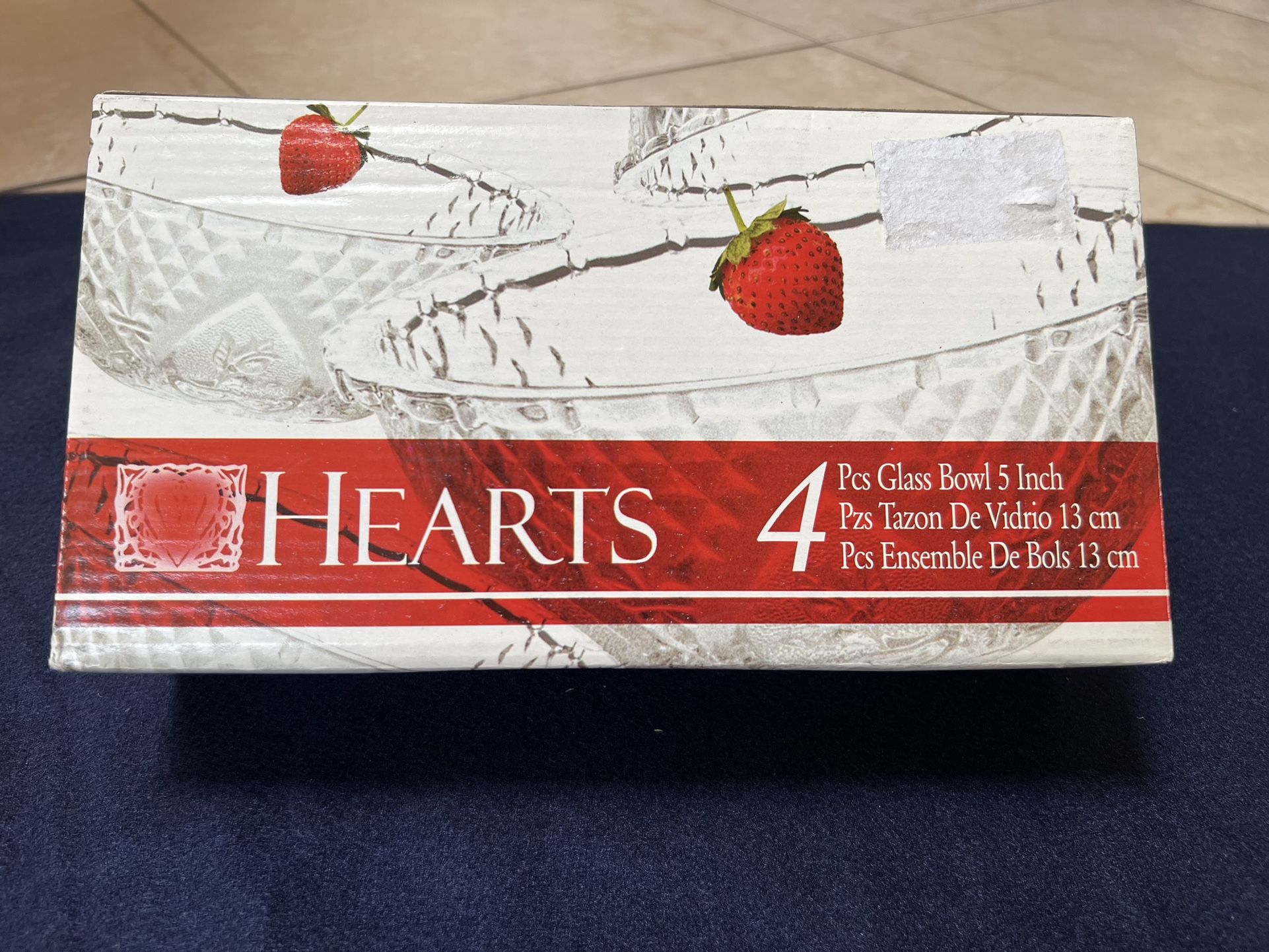 Hearts Set of 4 Clear Classic Glass bowls for Valentine's Day