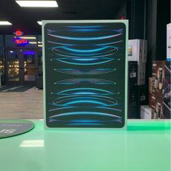 Apple iPad Pro 12.9-inch (latest Model) With WiFi -256GB -Silver