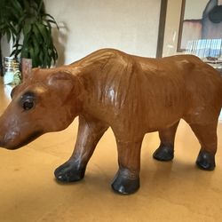 Decorative Bear Sculpture – Lightweight Hollow Figurine