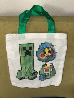 Minecraft colored tote - Used 8X8