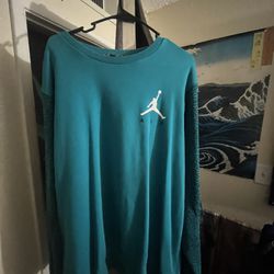 Jordan Turquoise Sweatshirt 