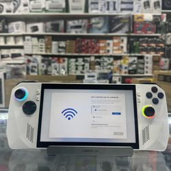 PORTABLE GAMING PC. 