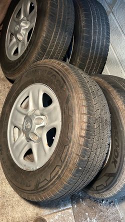 Toyota tundra rims and tires