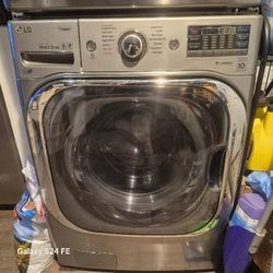 LG Frontload Washer And Dryer Set