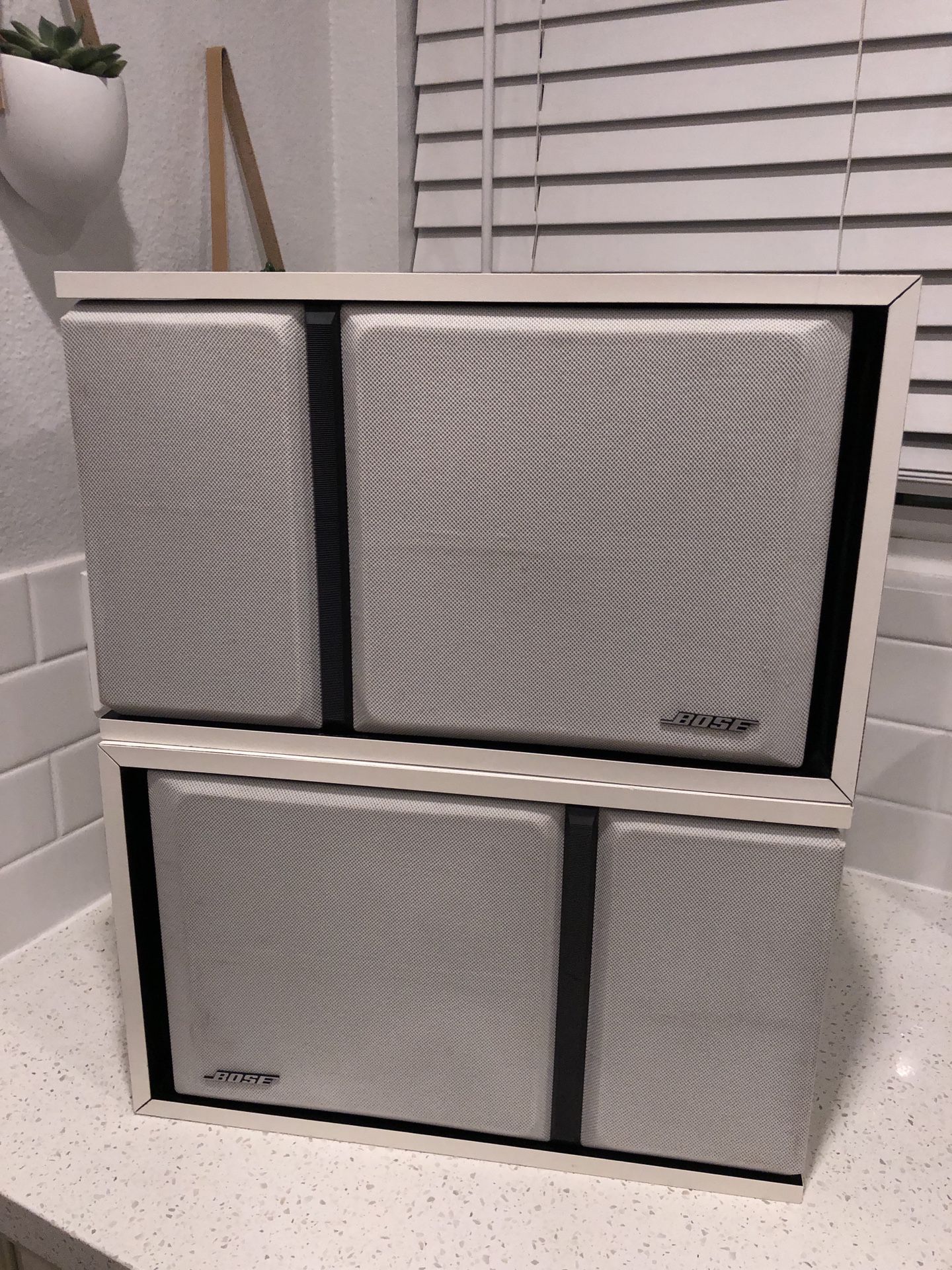 Bose 301 Series III Speakers pair very rare white