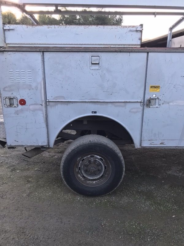 USED!!!! STEELWELD UTILITY BED BOX 8'