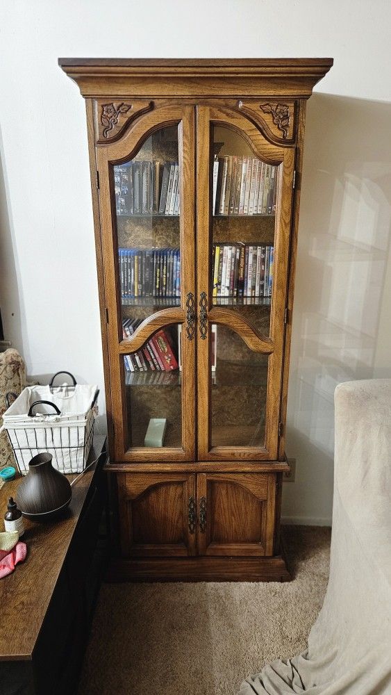 Display Cabinet